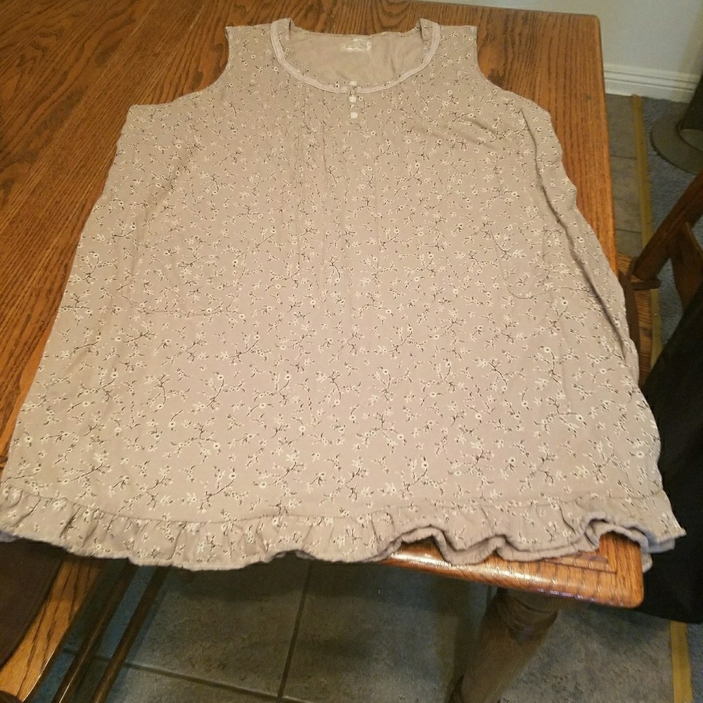 Night gown